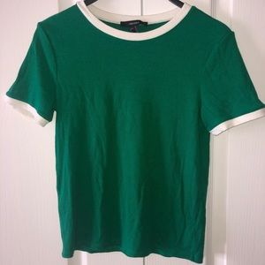 Ribbed t-shirt with white trim (M)